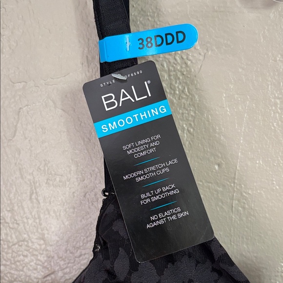 Bali Smoothing Lightly Lined Underwire Black Floral Lace Bra 38DDD NWT - Picture 3 of 10